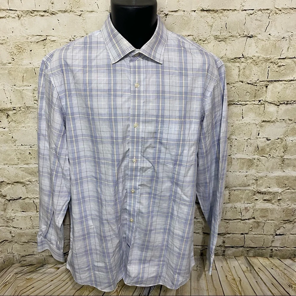 Banana Republic Blue Plaid Classic Fit Button Up